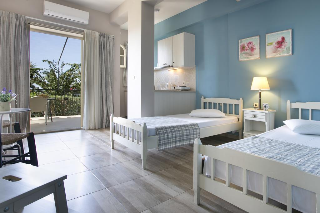 Irilena Studios And Apartments Lassi  Kamer foto